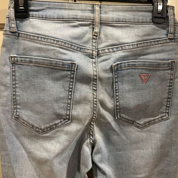 Guess Distressed Denim Jeans - Size 26" - NWT - Picture 3 of 6